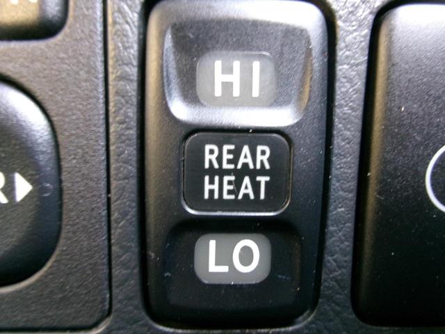 ライトエースバン 　４ＷＤ　社外アルミホイ－ル　パワーウィンドウ　マニュアルエアコン　ドライブレコーダー　ＥＴＣ　ワイヤレスキー（28枚目）