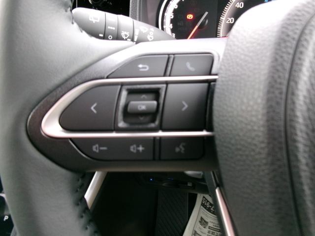 ヴォクシー Ｓ－Ｚ　４ＷＤ　ダブルエアコン　ＬＥＤヘッドライト　横滑り防止　オートハイビーム　ＥＴＣ　シートヒーター　リアカメラ　　キーレス　クルコン　オートライト　ナビ　車線逸脱警報　寒冷地仕様　ソナー　フルフラット（30枚目）