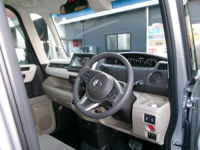 N-BOX G・Lホンダセンシング フルタイム4WD 両側PSD 踏み間違い防止 LKAS BLUETOOTH 前席シートヒーター DVD フルフラット クルコン キーフリー 電動格納ミラー LEDヘッドライト Wエアバック VSA(27枚目)