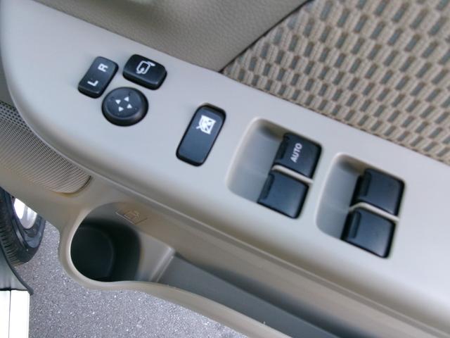 エブリイワゴン ＰＺターボスペシャル　パートタイム４ＷＤ　キーレススタートシステム　Ｂソナー　運転席シートヒーター　フルフラット　ＥＳＣ　フルオートエアコン　ベンチシート　プッシュスタートスマートキー　盗難防止システム　オートライト　ＰＷ（25枚目）