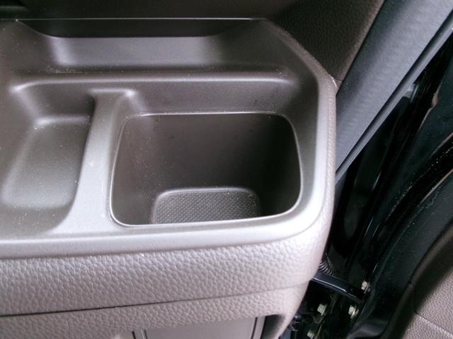 Ｎ－ＢＯＸ Ｇ　４ＷＤ　リアコーナーセンサー　イモビライザー　前席シートヒーター　オートクルーズ　キーレス　オートマチックハイビーム　横滑り防止　ＬＥＤ　スマートキー　電動格納ミラー　パワーステアリング　ベンチシート（24枚目）