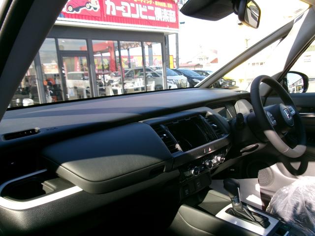 フィット ｅ：ＨＥＶホーム　４ＷＤ　ＬＫＡＳ　ＶＳＡ　オートマチックハイビーム　サイドカーテンエアバック　衝突安全ボディ　前後ソナー　スマートキ　ＥＣＯＮモード　踏み間違い防止　盗難防止装置　クルコン　パワーウィンドウ（30枚目）