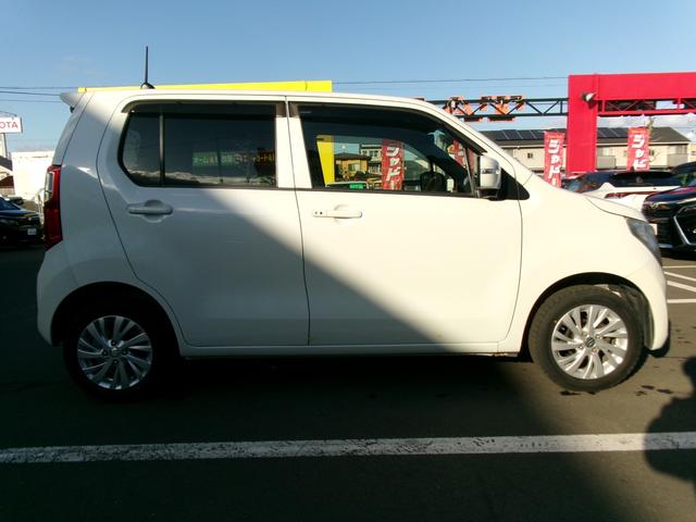 ワゴンＲ ＦＸリミテッド　４ＷＤ　エコアイドル　シートヒータ　フルフラットシート　キーレスエントリ－　スマートキープッシュスタート　助手席エアバック　電格ミラー　エアバック　ＡＣ　ＰＳ　ＰＷ　ブルートゥース　ＡＢＳ（10枚目）