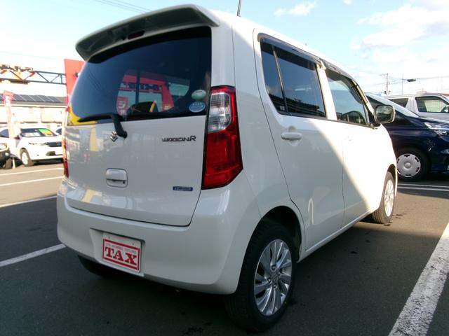 ワゴンＲ ＦＸリミテッド　４ＷＤ　エコアイドル　シートヒータ　フルフラットシート　キーレスエントリ－　スマートキープッシュスタート　助手席エアバック　電格ミラー　エアバック　ＡＣ　ＰＳ　ＰＷ　ブルートゥース　ＡＢＳ（11枚目）