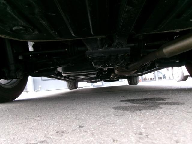 ヴォクシー ＺＳ　煌ＩＩ　４ＷＤ　コーナーソナー　Ｂｌｕｅｔｏｏｔｈオーディオ　電動格納ミラー　ＶＳＣ　オートマチックハイビーム　ナビ＆ＴＶ　ＤＶＤ再生可能　スマートキ－　ＰＳ　キーレスエントリー　地デジＴＶ　ＡＢＳ　寒冷地（17枚目）