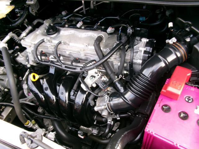 ヴォクシー ＺＳ　煌ＩＩ　４ＷＤ　コーナーソナー　Ｂｌｕｅｔｏｏｔｈオーディオ　電動格納ミラー　ＶＳＣ　オートマチックハイビーム　ナビ＆ＴＶ　ＤＶＤ再生可能　スマートキ－　ＰＳ　キーレスエントリー　地デジＴＶ　ＡＢＳ　寒冷地（19枚目）