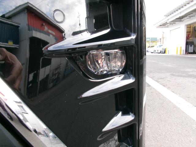 ヴォクシー ＺＳ　煌ＩＩ　４ＷＤ　コーナーソナー　Ｂｌｕｅｔｏｏｔｈオーディオ　電動格納ミラー　ＶＳＣ　オートマチックハイビーム　ナビ＆ＴＶ　ＤＶＤ再生可能　スマートキ－　ＰＳ　キーレスエントリー　地デジＴＶ　ＡＢＳ　寒冷地（23枚目）