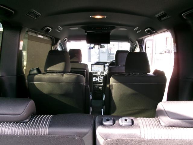 ヴォクシー ＺＳ　煌ＩＩ　４ＷＤ　コーナーソナー　Ｂｌｕｅｔｏｏｔｈオーディオ　電動格納ミラー　ＶＳＣ　オートマチックハイビーム　ナビ＆ＴＶ　ＤＶＤ再生可能　スマートキ－　ＰＳ　キーレスエントリー　地デジＴＶ　ＡＢＳ　寒冷地（47枚目）