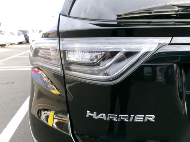 ハリアーハイブリッド エレガンス　４ＷＤ　衝突安全ボディ　サイドカーテンエアバック　イモビライザー　エアコン　Ｓキー　ＡＢＳ　パワーウインドウ　キーレス　パワーステアリング　Ｐシート　ＶＳＡ（19枚目）