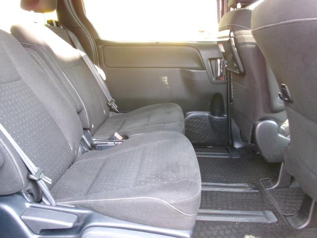 ノア G 4WD LEDライト TSS デュアルエアバック エアバッグ キーレス 盗難防止装置 横滑り防止 ABS スマートキー クルーズコントロール AHB シートヒーター アイドリングストップ オートライト(25枚目)