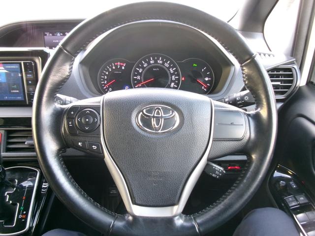 ノア G 4WD LEDライト TSS デュアルエアバック エアバッグ キーレス 盗難防止装置 横滑り防止 ABS スマートキー クルーズコントロール AHB シートヒーター アイドリングストップ オートライト(29枚目)