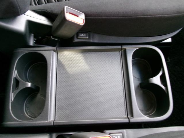 デリカD:5 G パワーパッケージ 4WD パワートランク サイドエアバッグ フルフラット エコモード パワーシート ヒーター クルコン 3列シート キーレスエントリー インテリキ オートハイビーム 盗難防止装置 パワーウインドウ(42枚目)