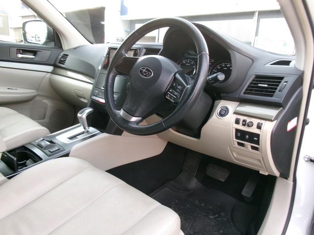 レガシィツーリングワゴン 2.5iアイサイト AWD アクセスキー 本革シート イモビライザー 禁煙車 衝突安全ボディ リアカメラ 電動格納ミラー フルセグ 前席シートヒーター BTオーディオ クルーズコントロール ETC ドライブレコーダー(4枚目)