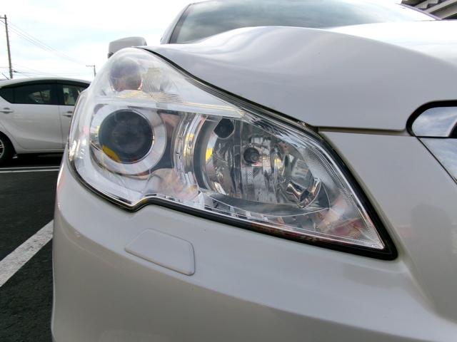 レガシィツーリングワゴン 2.5iアイサイト AWD アクセスキー 本革シート イモビライザー 禁煙車 衝突安全ボディ リアカメラ 電動格納ミラー フルセグ 前席シートヒーター BTオーディオ クルーズコントロール ETC ドライブレコーダー(14枚目)