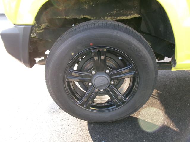 ジムニー ＸＬ　パートタイム４ＷＤ　ターボー　禁煙車両　１オ－ナ－　ブル－トウ－ス　ナビＴＶ　前席シートヒーター　ＥＴＣ車載器　地デジフルセグＴＶ　ＤＶＤ視聴可　横滑り防止機能　スマートキー＆プッシュスタート（18枚目）