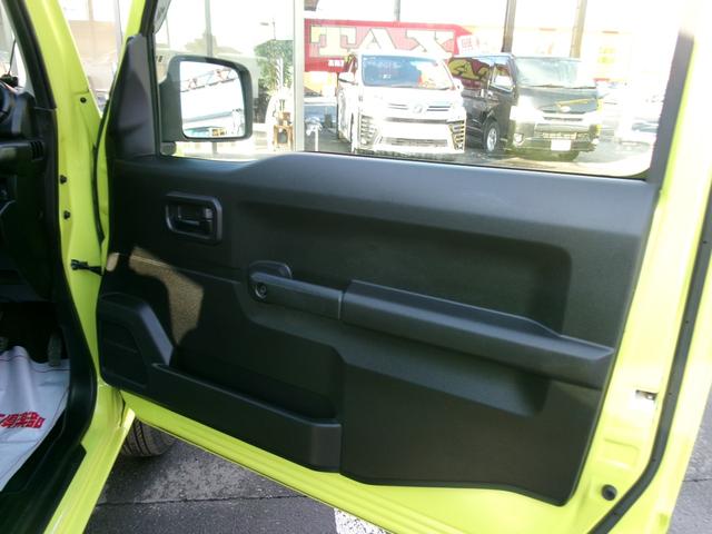 ジムニー ＸＬ　パートタイム４ＷＤ　ターボー　禁煙車両　１オ－ナ－　ブル－トウ－ス　ナビＴＶ　前席シートヒーター　ＥＴＣ車載器　地デジフルセグＴＶ　ＤＶＤ視聴可　横滑り防止機能　スマートキー＆プッシュスタート（26枚目）