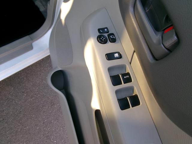 スペーシア Ｇ　４ＷＤ　両側スライドドア　車検２年　社外ナビ　バックカメラ　Ｂｌｕｅｔｏｏｔｈ音楽　ＤＶＤ再生可能　ドライブレコーダー　シ－トヒータ－　オートエアコン　キーレス　スマートキー　アイドリングストップ（24枚目）