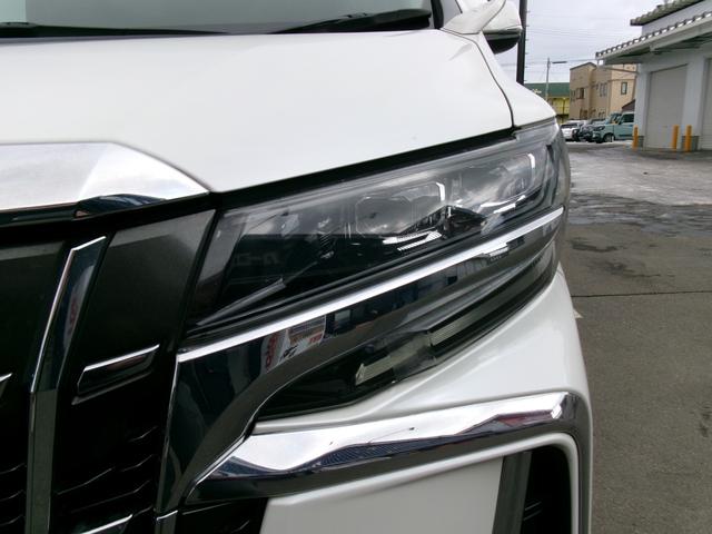 アルファード ２．５Ｓ　Ｃパッケージ　４ＷＤ　１オーナー　禁煙　パワーリアゲート　両側電動スライド　ＢＬＵＥＴＯＯＴＨ　オ－トクルコン　純正１０インチナビ＆ＴＶ　シ－トヒーター　シートエアコン　ＥＴＣ車載器（19枚目）