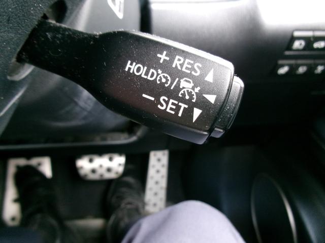 ＲＸ ＲＸ２００ｔ　Ｆスポーツ　４ＷＤ　ナビ　クルーズコントロール　ブルーレイ再生　エアコン　レーンキープ　バックモニター　シートクーラー　本革シート　パワーシート　ＥＴＣ　アイドルストップ　シートヒーター　ＡＣ１００Ｖ　エアバッグ（2枚目）