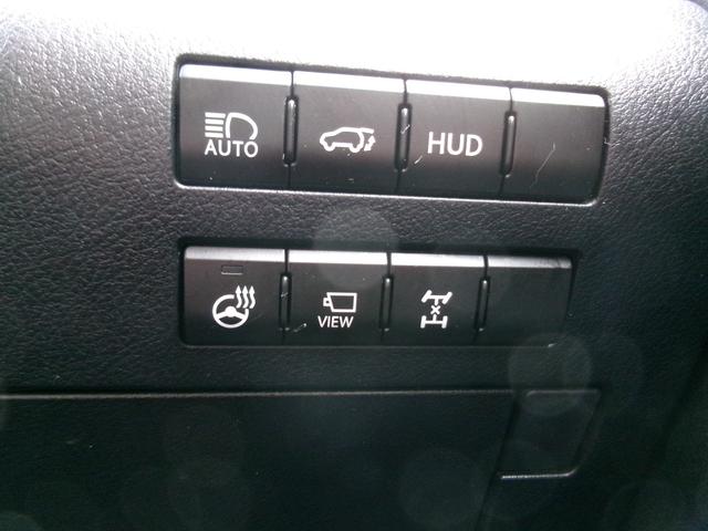 ＲＸ ＲＸ２００ｔ　Ｆスポーツ　４ＷＤ　ナビ　クルーズコントロール　ブルーレイ再生　エアコン　レーンキープ　バックモニター　シートクーラー　本革シート　パワーシート　ＥＴＣ　アイドルストップ　シートヒーター　ＡＣ１００Ｖ　エアバッグ（3枚目）