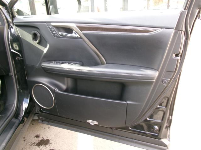 ＲＸ ＲＸ２００ｔ　Ｆスポーツ　４ＷＤ　ナビ　クルーズコントロール　ブルーレイ再生　エアコン　レーンキープ　バックモニター　シートクーラー　本革シート　パワーシート　ＥＴＣ　アイドルストップ　シートヒーター　ＡＣ１００Ｖ　エアバッグ（25枚目）