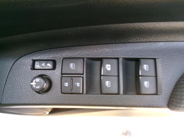 シエンタ Ｇ　キーレス　ＬＥＤライト　衝突軽減　スマートキー　オートハイビーム　アイドリングストップ　横滑り防止装置　ＡＢＳ　オートエアコン　ナビゲーション　バックカメラ　ＥＴＣ　社外ドラレコ　シートヒーター（22枚目）