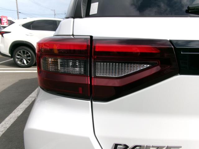 ライズ Ｚ　４ＷＤ車　寒冷地仕様　１オーナ―　禁煙　ナビＴＶ　９インチ　全周囲モニタ－　純正アルミホイ－ル（21枚目）