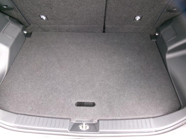 ライズ Ｚ　４ＷＤ車　寒冷地仕様　１オーナ―　禁煙　ナビＴＶ　９インチ　全周囲モニタ－　純正アルミホイ－ル（44枚目）