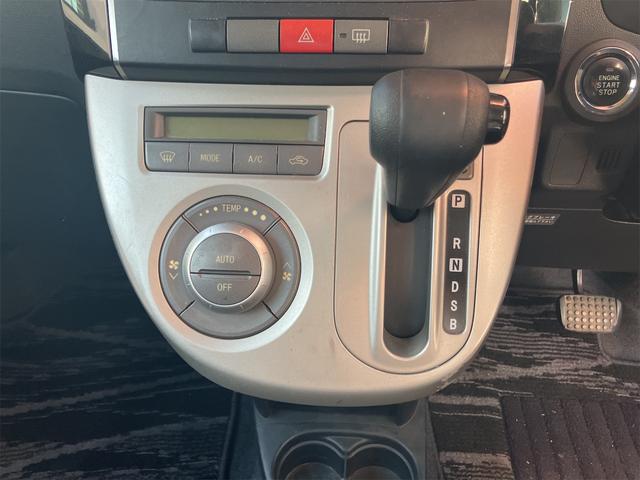 ミラカスタム Ｘ　４ＷＤ　スマートキー　電動格納ミラー　ベンチシート　ＣＶＴ　盗難防止システム　ＡＢＳ　ＣＤ　アルミホイール　衝突安全ボディ　エアコン　パワーステアリング　パワーウィンドウ　運転席エアバッグ（5枚目）
