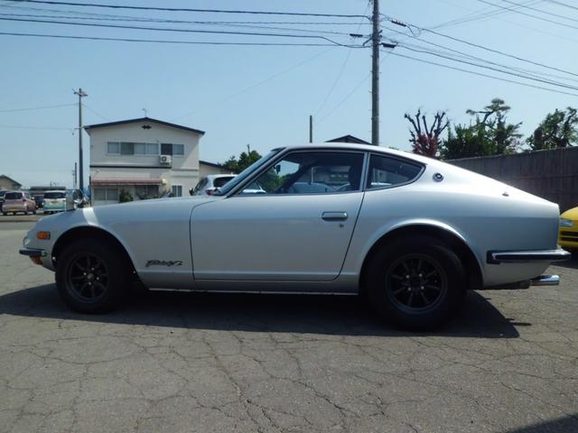 フェアレディＺ 　Ｓ３１　走行距離９８５０２ｋｍ　オリジナル車輌　２シーター　前後ワタナベ１４インチＡＷ（5枚目）
