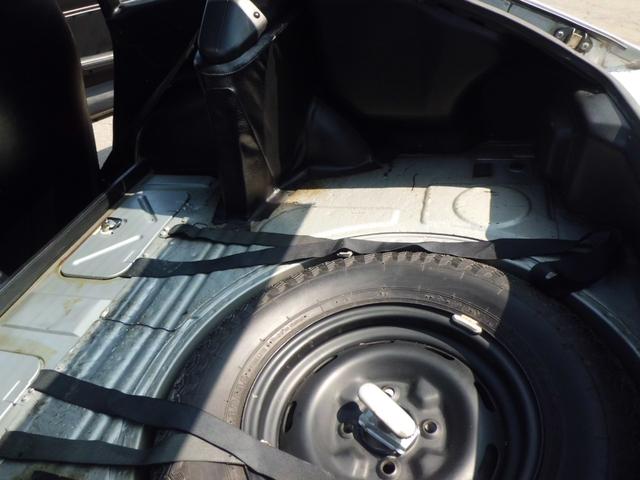 フェアレディＺ 　Ｓ３１　走行距離９８５０２ｋｍ　オリジナル車輌　２シーター　前後ワタナベ１４インチＡＷ（40枚目）