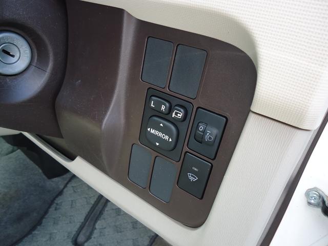 パッソ Ｘ　４ＷＤ　新品夏タイヤ　ドライブレコーダー　フルセグ対応ＨＤＤナビ　バックカメラ　Ｂｌｕｅｔｏｏｔｈ　ＵＳＢ　キーレス　ＡＢＳ　ＣＶＴ　１３インチ社外アルミホイール（26枚目）