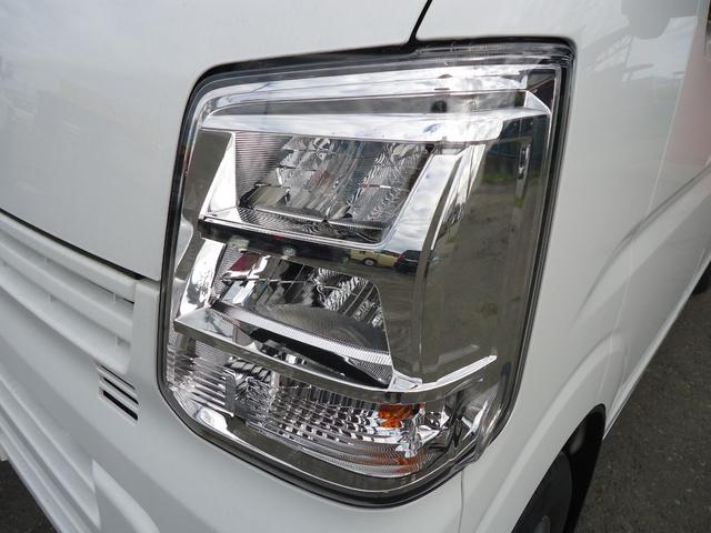 エブリイ ＰＡリミテッド　４ＷＤ　ＣＶＴ　デュアルカメラブレーキサポート　ＬＥＤヘッドランプ　パワーウィンドウ　キーレス　ＡＢＳ　ファブリックシート　オートライト　クリアランスソナー　Ｗエアバッグ　ハイルーフ（38枚目）