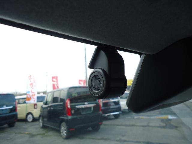 ムーヴキャンバス Ｇブラックインテリアリミテッド　ＳＡＩＩＩ　★新品スタッドレスタイヤ（ブリザックＶＲＸ２）＆新品アルミホイール付き★　４ＷＤ　純正ナビ　フルセグＴＶ　パノラマビューモニター　ドライブレコーダー　ＥＴＣ２．０　スマートアシスト３　コーナーセンサー（26枚目）