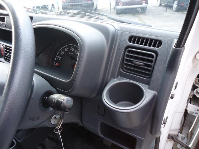 スクラムトラック ＫＣエアコン・パワステ　４ＷＤ　５速マニュアル　エアコン　パワステ　Ｗエアバッグ　純正ラジオカーオーディオ（7枚目）