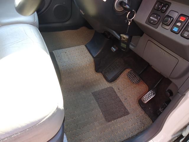 ムーヴラテ クールターボ 4WD ターボ 純正ナビ エンジンスターター CD DVD バックカメラ キーレス ABS HID ローダウン ルームイルミネーション 16インチ社外アルミホイール ETC(7枚目)