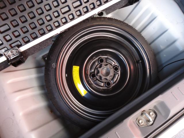 ムーヴラテ クールターボ 4WD ターボ 純正ナビ エンジンスターター CD DVD バックカメラ キーレス ABS HID ローダウン ルームイルミネーション 16インチ社外アルミホイール ETC(31枚目)