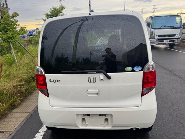ライフ Ｇ特別仕様車　ＨＩＤスマートスペシャル　スマートキーオートエアコンＡＢＳエアバックバックカメラ電動格納ミラー（20枚目）