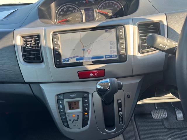 ムーヴ カスタム　Ｘリミテッド　スマートキーオートエアコンナビＨＩＤフォグランプ電動格納ミラー（7枚目）