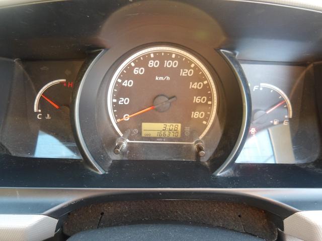 ハイエースバン ロングＤＸ　ＧＬパッケージ　４ＷＤ　ＳＤナビＴＶ　バックカメラ　リヤヒーター　ＥＴＣ　ドライブレコーダー　５ドア　３（６）人乗り　ディーゼルエンジン（27枚目）