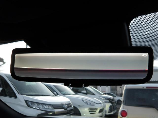 クラウンクロスオーバー Ｇアドバンスド　４ＷＤ　ワンオーナー　ディスプレイオーディオ　フルセグＴＶ　ＴＶキット　全方位カメラ　衝突被害軽減システム　ビルドインＥＴＣ　ＬＥＤヘッドランプ　パワーバックドア　デジタルインナーミラ　ＢＳＭ　置充電（11枚目）