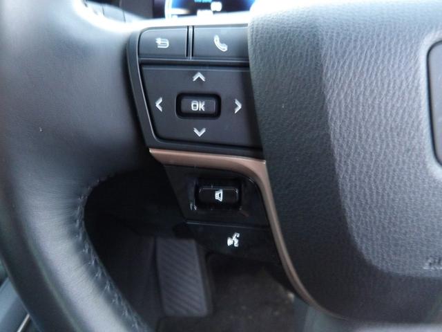 クラウンクロスオーバー Ｇアドバンスド　４ＷＤ　ワンオーナー　ディスプレイオーディオ　フルセグＴＶ　ＴＶキット　全方位カメラ　衝突被害軽減システム　ビルドインＥＴＣ　ＬＥＤヘッドランプ　パワーバックドア　デジタルインナーミラ　ＢＳＭ　置充電（16枚目）