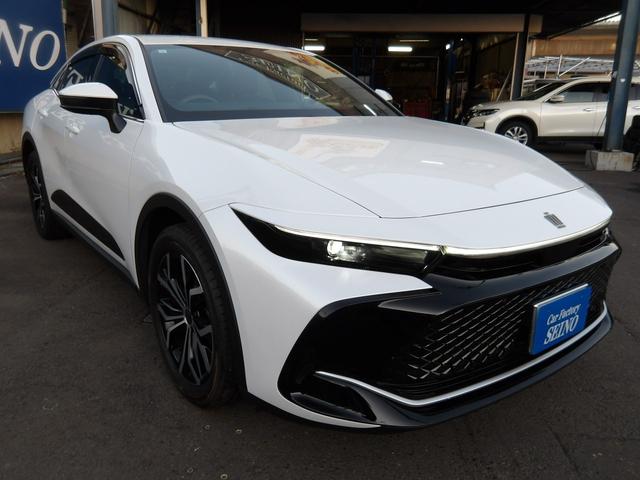 クラウンクロスオーバー Ｇアドバンスド　４ＷＤ　ワンオーナー　ディスプレイオーディオ　フルセグＴＶ　ＴＶキット　全方位カメラ　衝突被害軽減システム　ビルドインＥＴＣ　ＬＥＤヘッドランプ　パワーバックドア　デジタルインナーミラ　ＢＳＭ　置充電（19枚目）