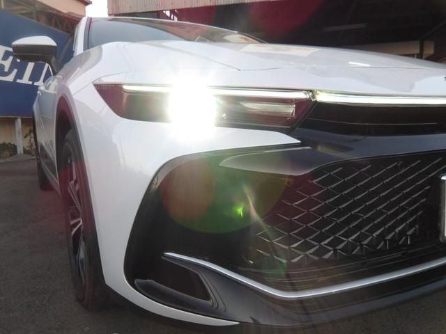 クラウンクロスオーバー Ｇアドバンスド　４ＷＤ　ワンオーナー　ディスプレイオーディオ　フルセグＴＶ　ＴＶキット　全方位カメラ　衝突被害軽減システム　ビルドインＥＴＣ　ＬＥＤヘッドランプ　パワーバックドア　デジタルインナーミラ　ＢＳＭ　置充電（30枚目）