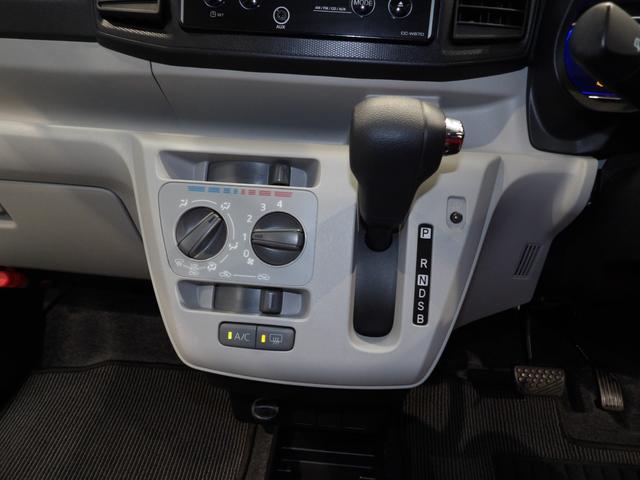 ミライース Ｘ　ＳＡＩＩＩ　４ＷＤ　ＥＴＣ　ＬＥＤヘッドライト　クリアランスソナー（11枚目）