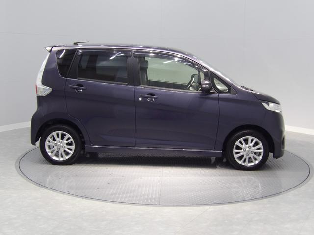 デイズ ハイウェイスター　Ｘ　タッチパネル式オートエアコン　インテリジェントキー　プッシュスタート　ＨＩＤヘッドライト　１４インチアルミホイール　純正エアロ　アイドリングストップ　電格ミラー（4枚目）