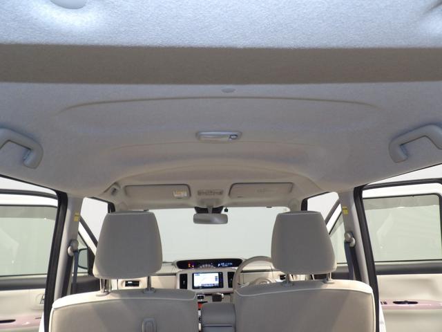 ムーヴキャンバス Ｇメイクアップ　ＳＡＩＩＩ　４ＷＤ　ナビ　バックカメラ　ＥＴＣ　両側パワースライドドア　シートヒーター（12枚目）