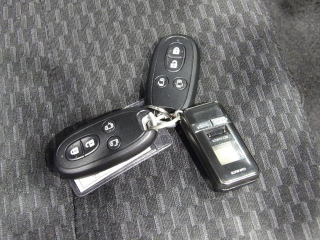 スペーシアカスタム ＴＳ　ターボ　４ＷＤ　両側パワースライドドア　社外ナビ　社外エンジンスターター付き（23枚目）