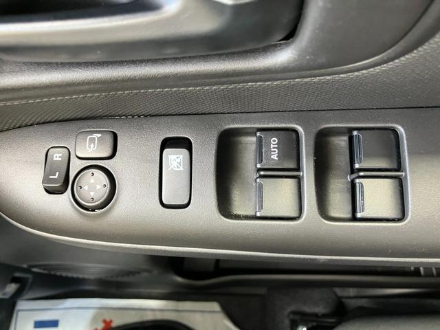 ワゴンRスマイル G 3型 4WD 衝突被害軽減ブレーキ 純正9インチナビ 全方位カメラ 衝突被害軽減ブレーキ 前後誤発進抑制機能 低速時ブレーキサポート 前後パーキングセンサー 車線逸脱警報機能 両側手動スライドドア(クローザー付)(18枚目)