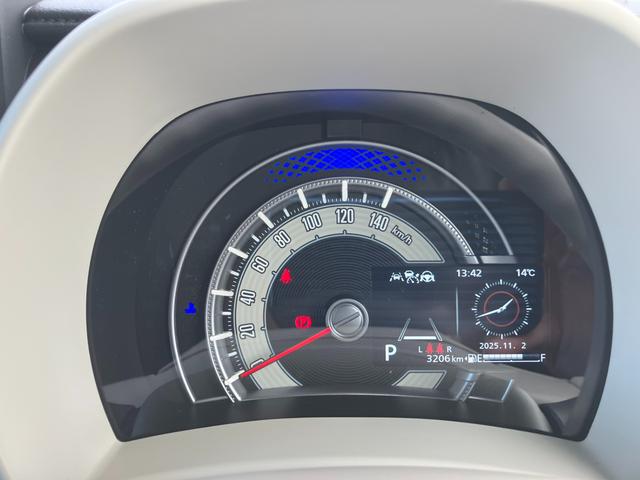 ワゴンＲスマイル ＨＹＢＲＩＤ　Ｓ　３型　４ＷＤ　衝突被害軽減ブレーキ　片側電動スライドドア　前後誤発進抑制機能　前後パーキングセンサー　低速時ブレーキサポート　車線逸脱抑制機能　アダプティブクルーズコントロール　ＬＥＤヘッドランプ（8枚目）